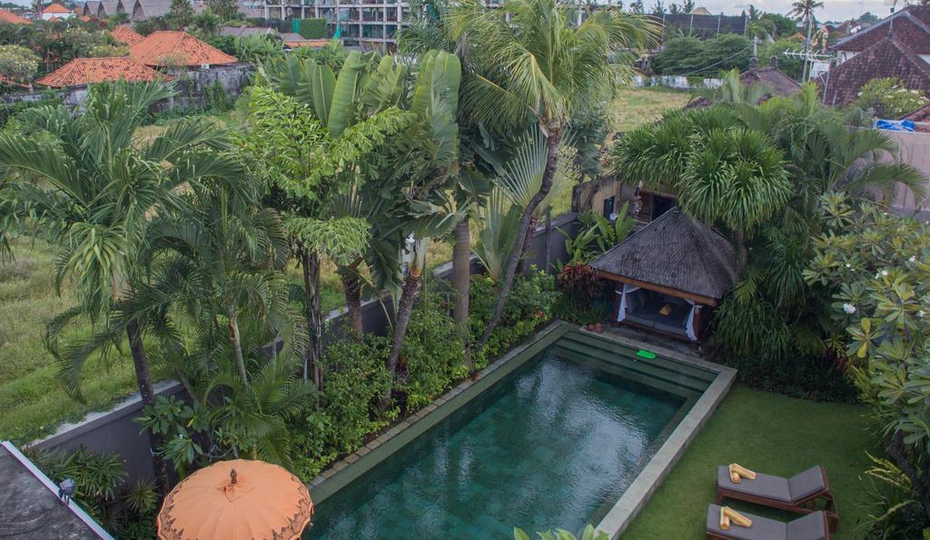 Chimera Villas Seminyak Exterior foto