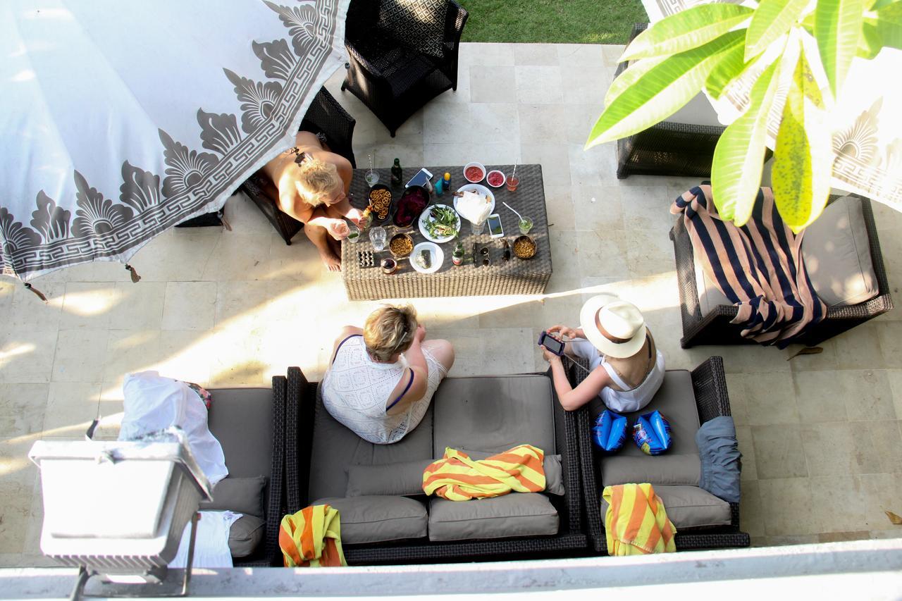 Chimera Villas Seminyak Exterior foto